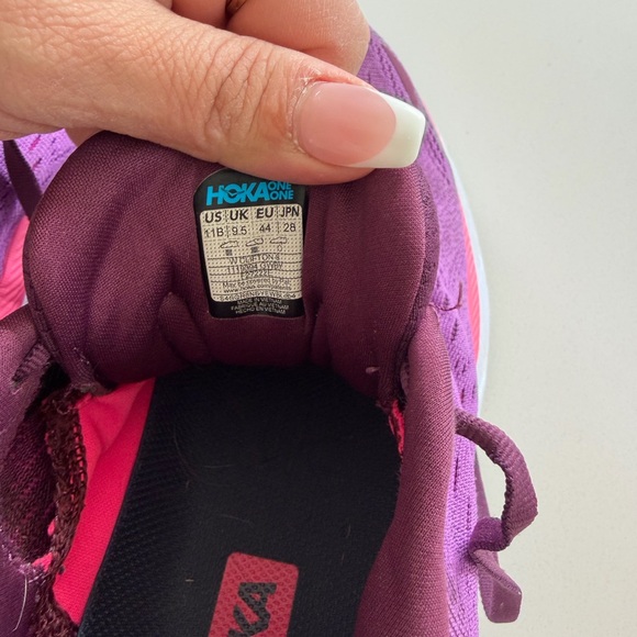 HOKA Women's Purple Running Shoes size 11 - Picture 4 of 7